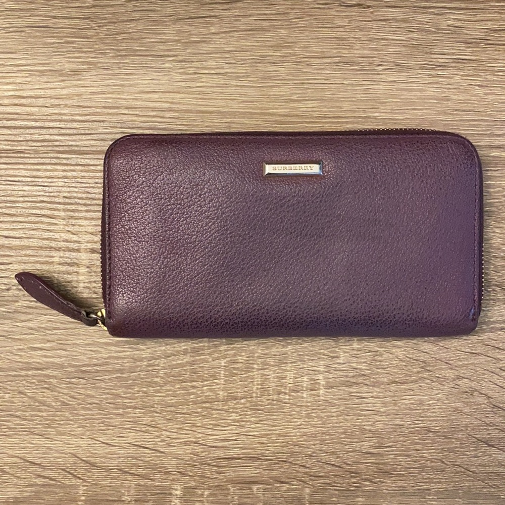 💜 BURBERRY  Leather Continental Women’s Wallet